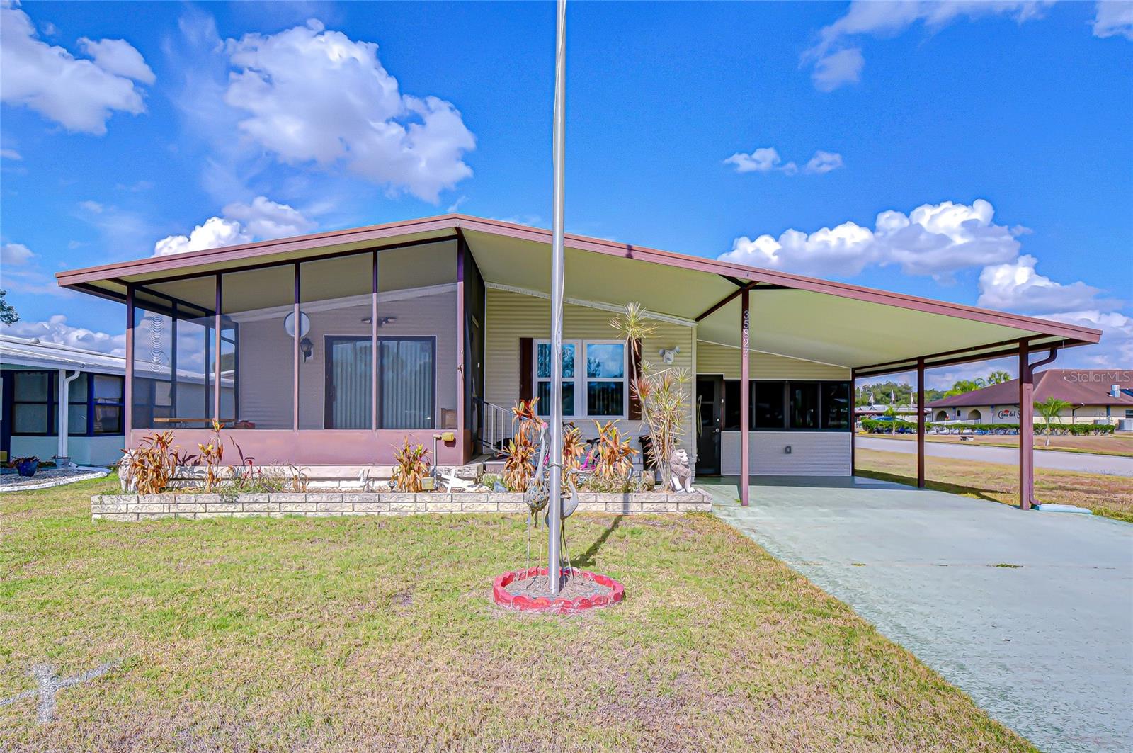 35827 Brisa Dr photo 1
