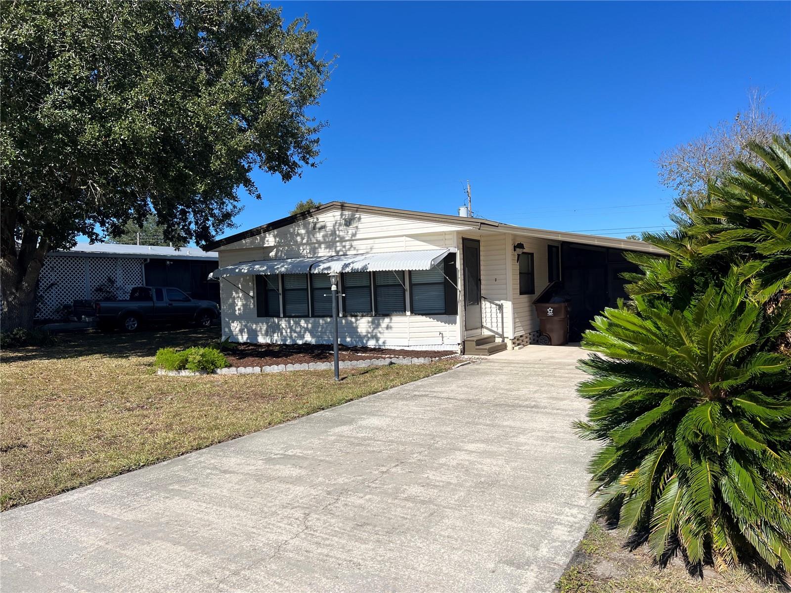 310 Martin Dr photo 1