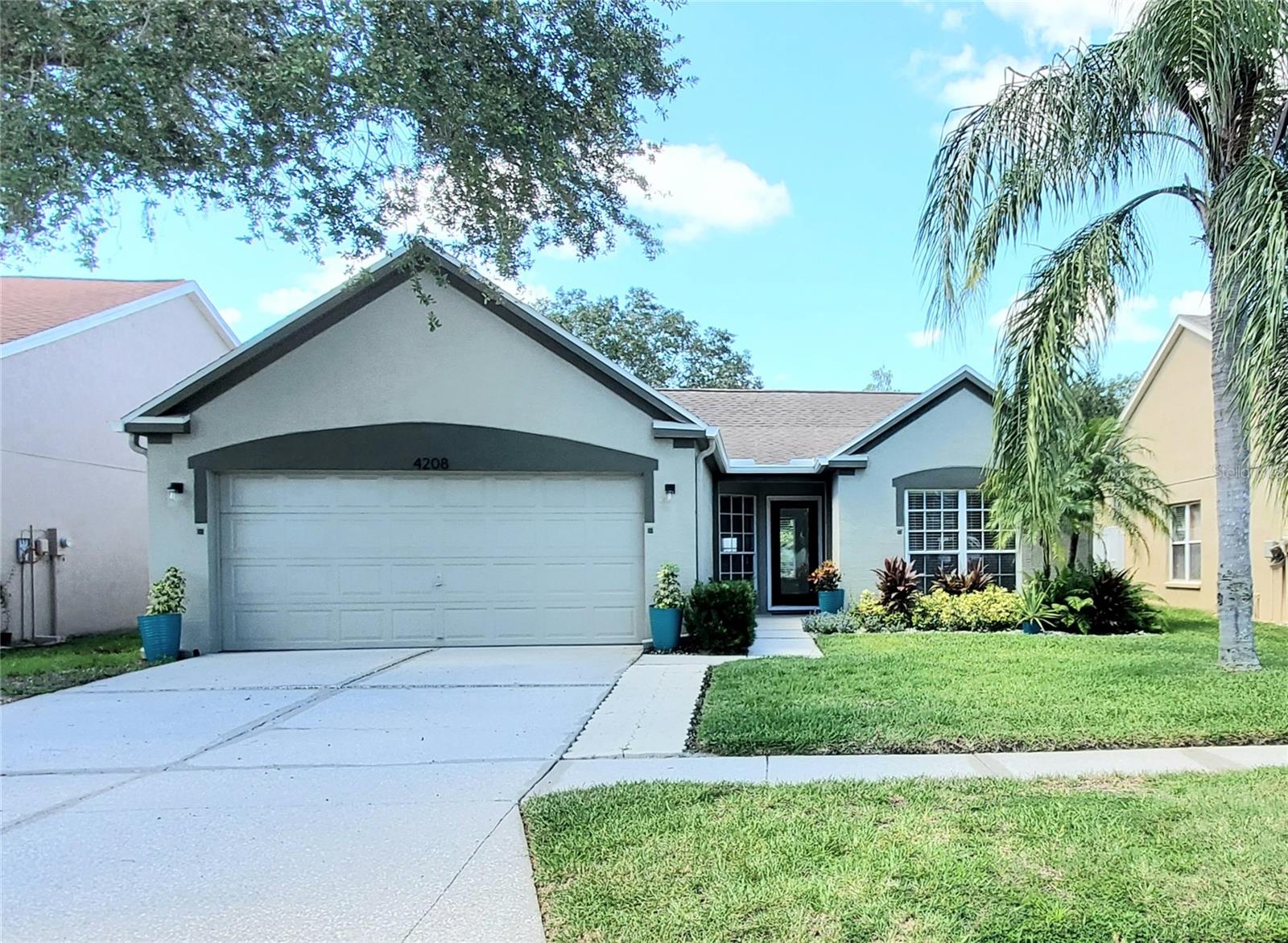 4208 Pine Isle Dr photo 1