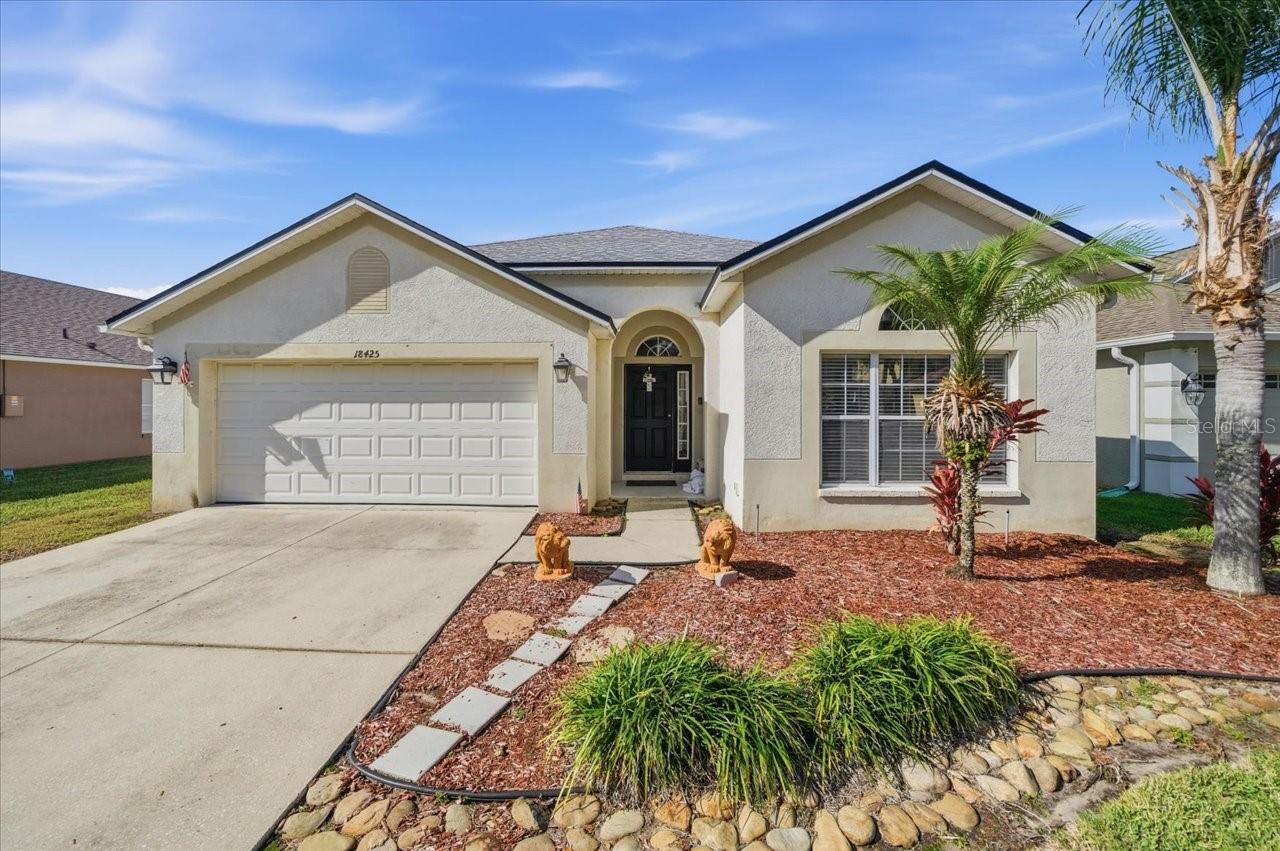 18425 Cypress Bay Pkwy photo 1