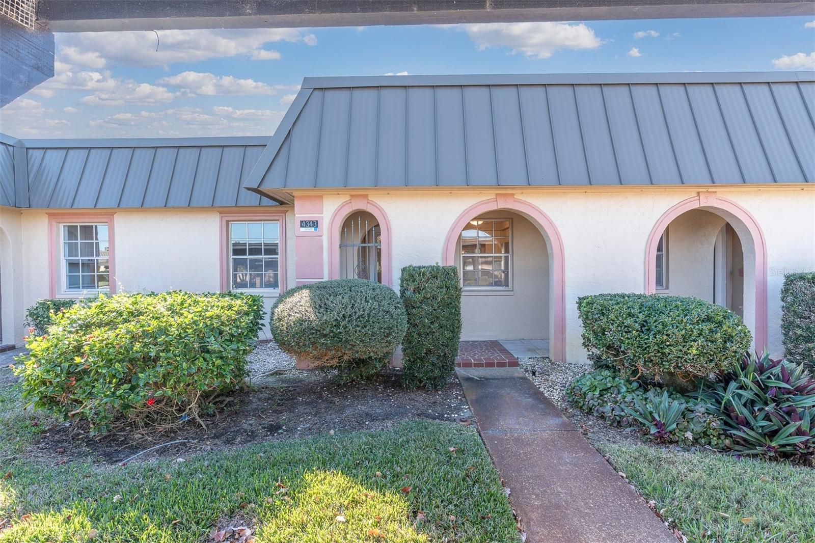 4343 Summersun Dr #4343 photo 1