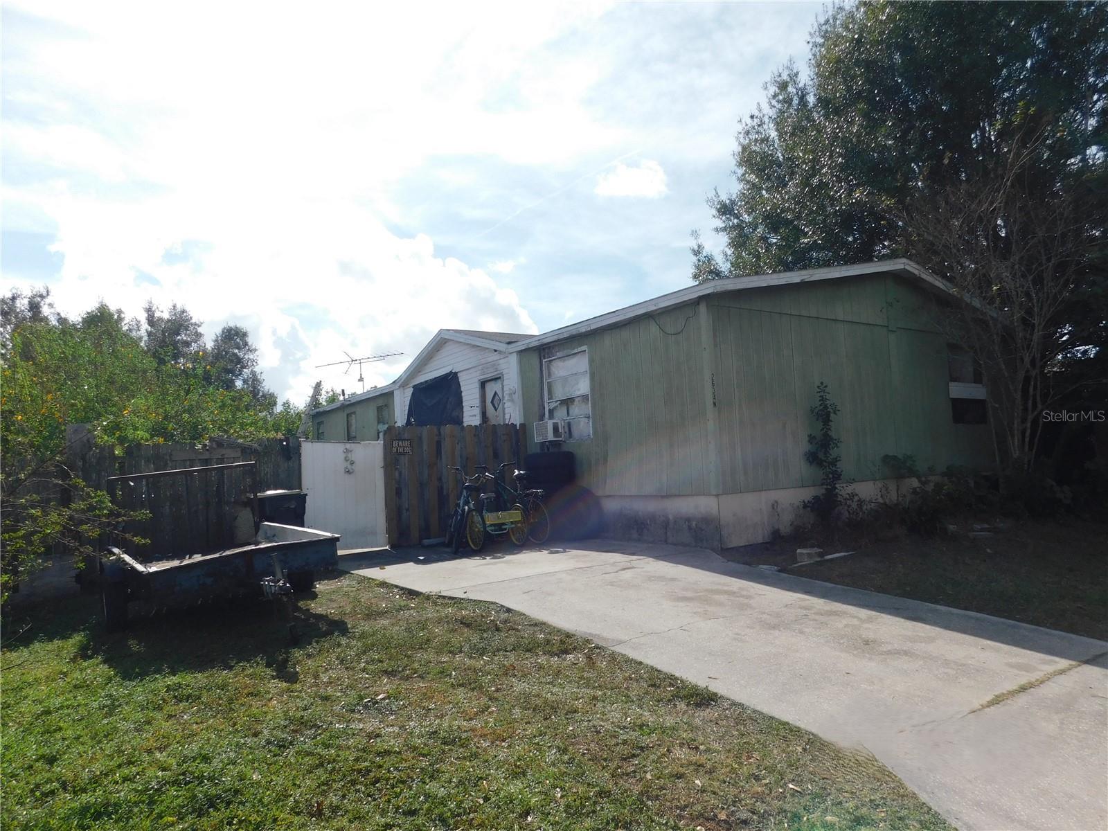 2634 Sea Oats Cir N photo 1