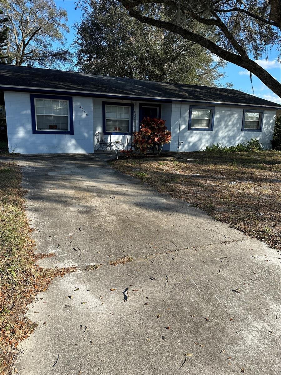 4306 Carolyn Way photo 1