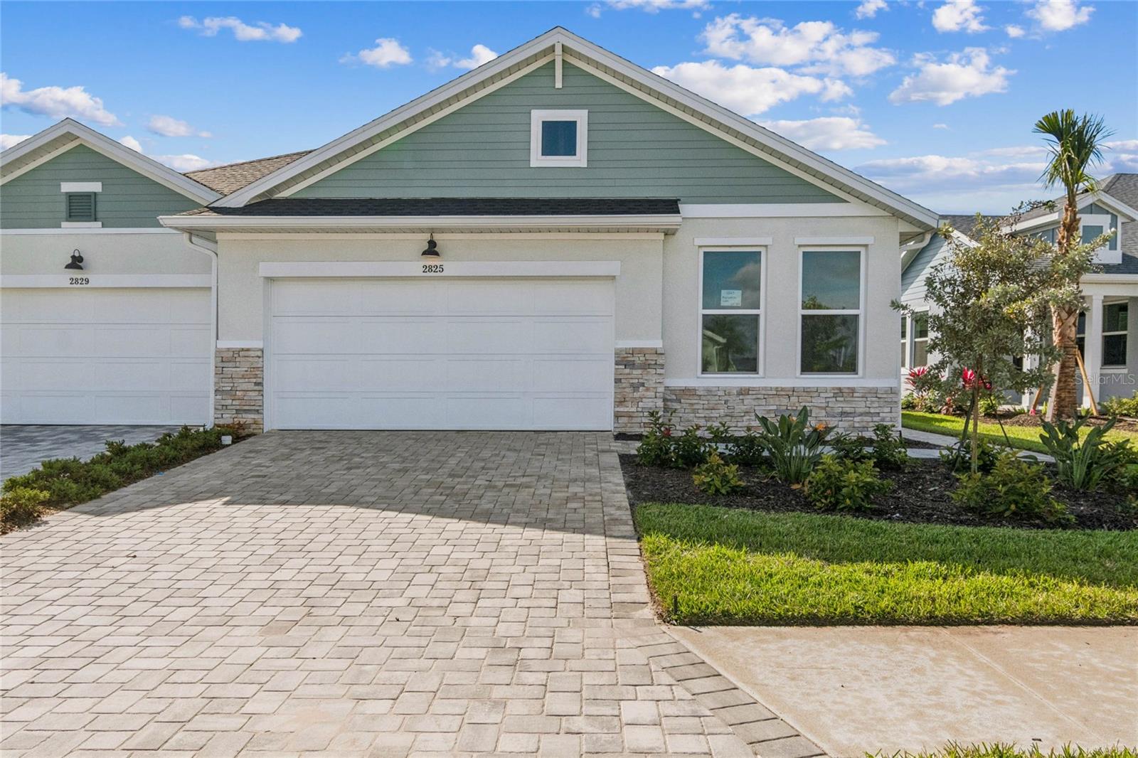2825 Marrakesh Ln photo 1