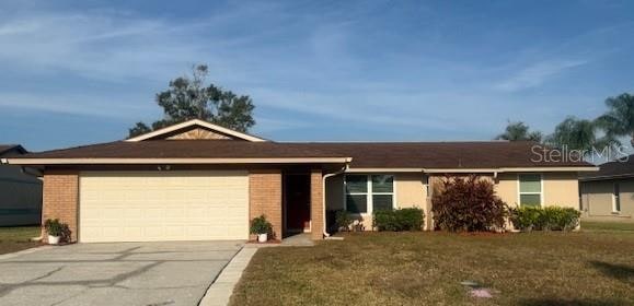 440 Lakeview Dr photo 1