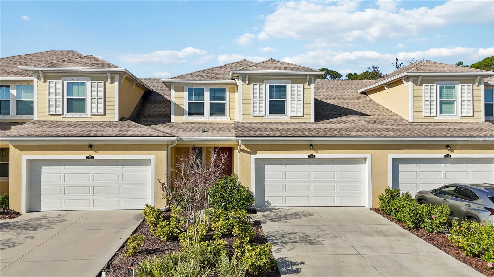 5658 Silverbridge Trl photo 1