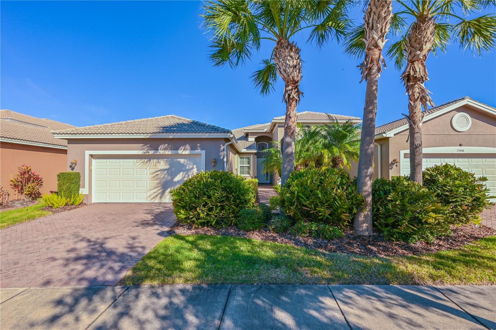 15644 Aurora Lake Cir photo 1