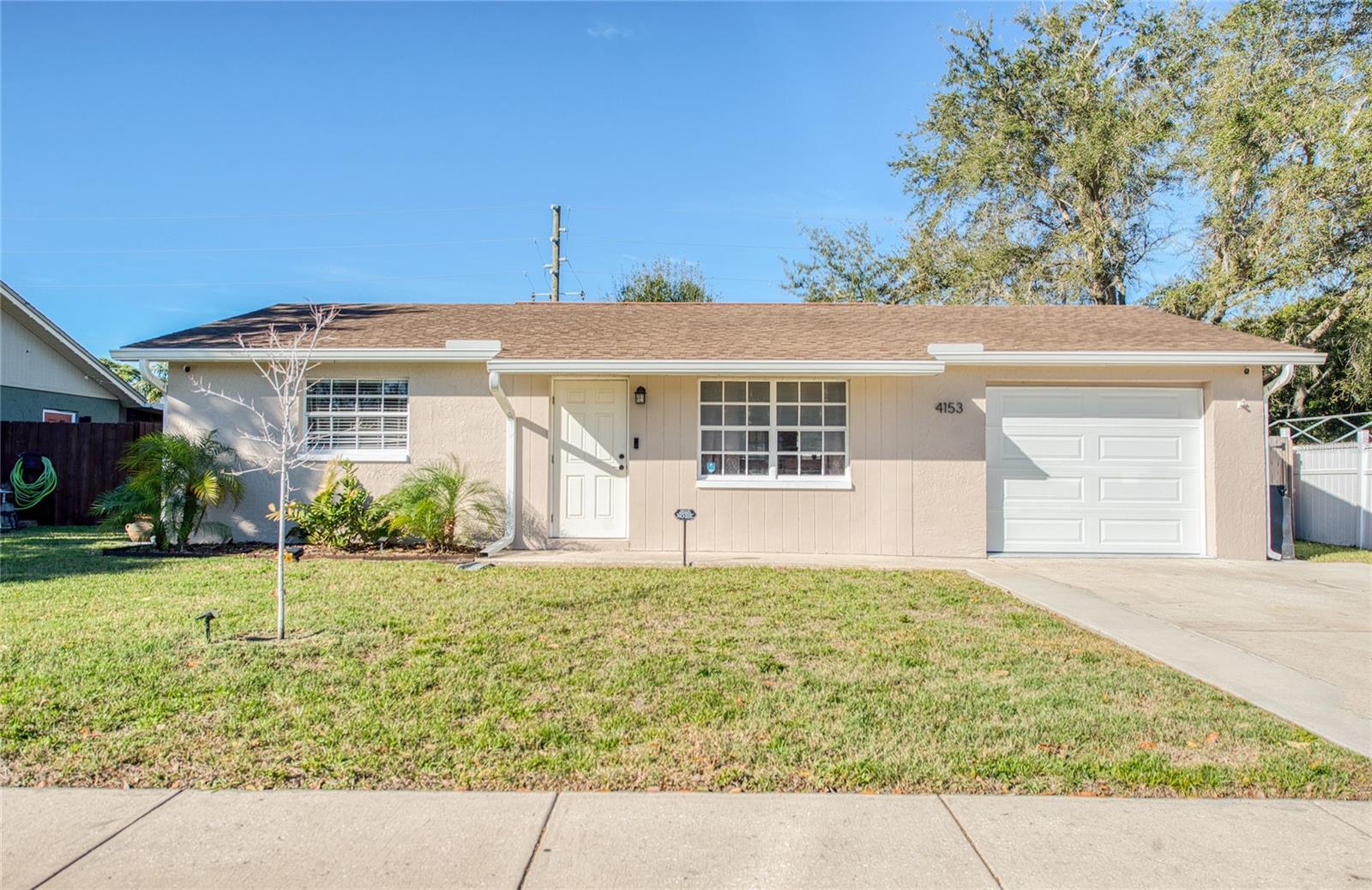 4153 Swallowtail Dr photo 1