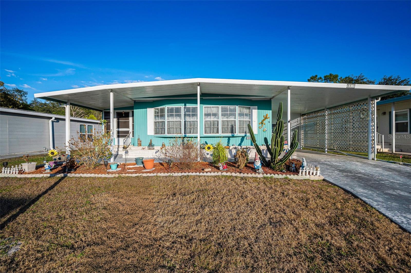 3318 Carnation Ln photo 1