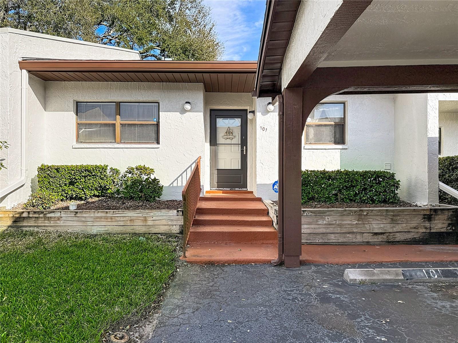 7623 Radcliffe Cir #101A photo 1