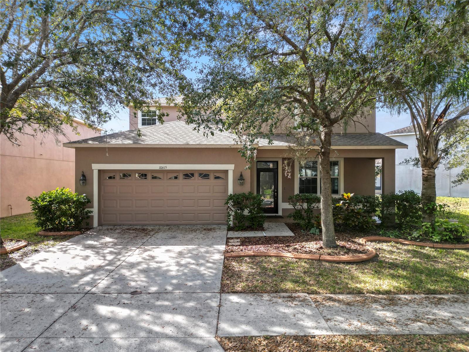 10615 Lucaya Dr photo 1
