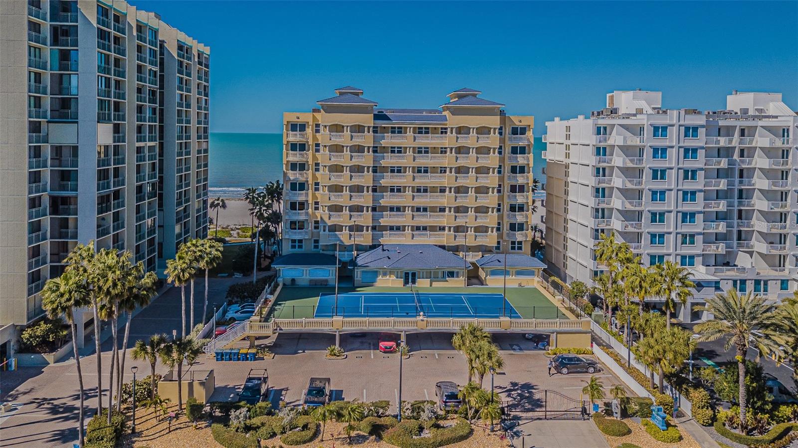 1370 Gulf Blvd #703 photo 1