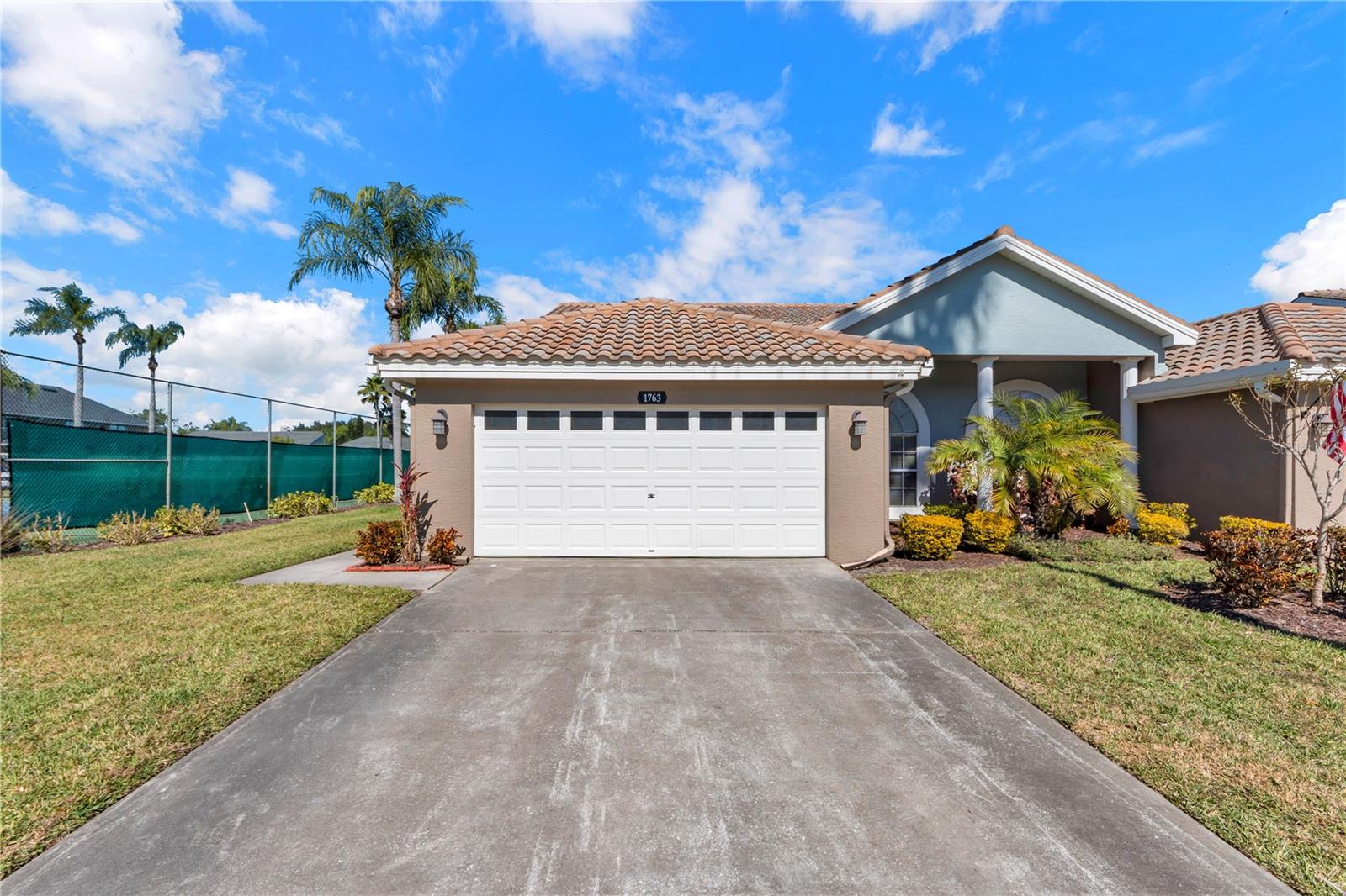 1763 Arabian Ln photo 1