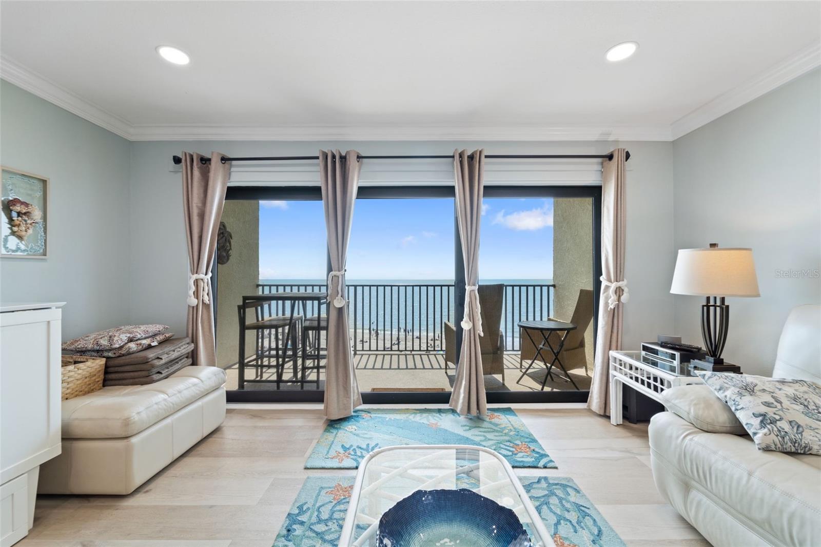 12924 Gulf Blvd #502 photo 1