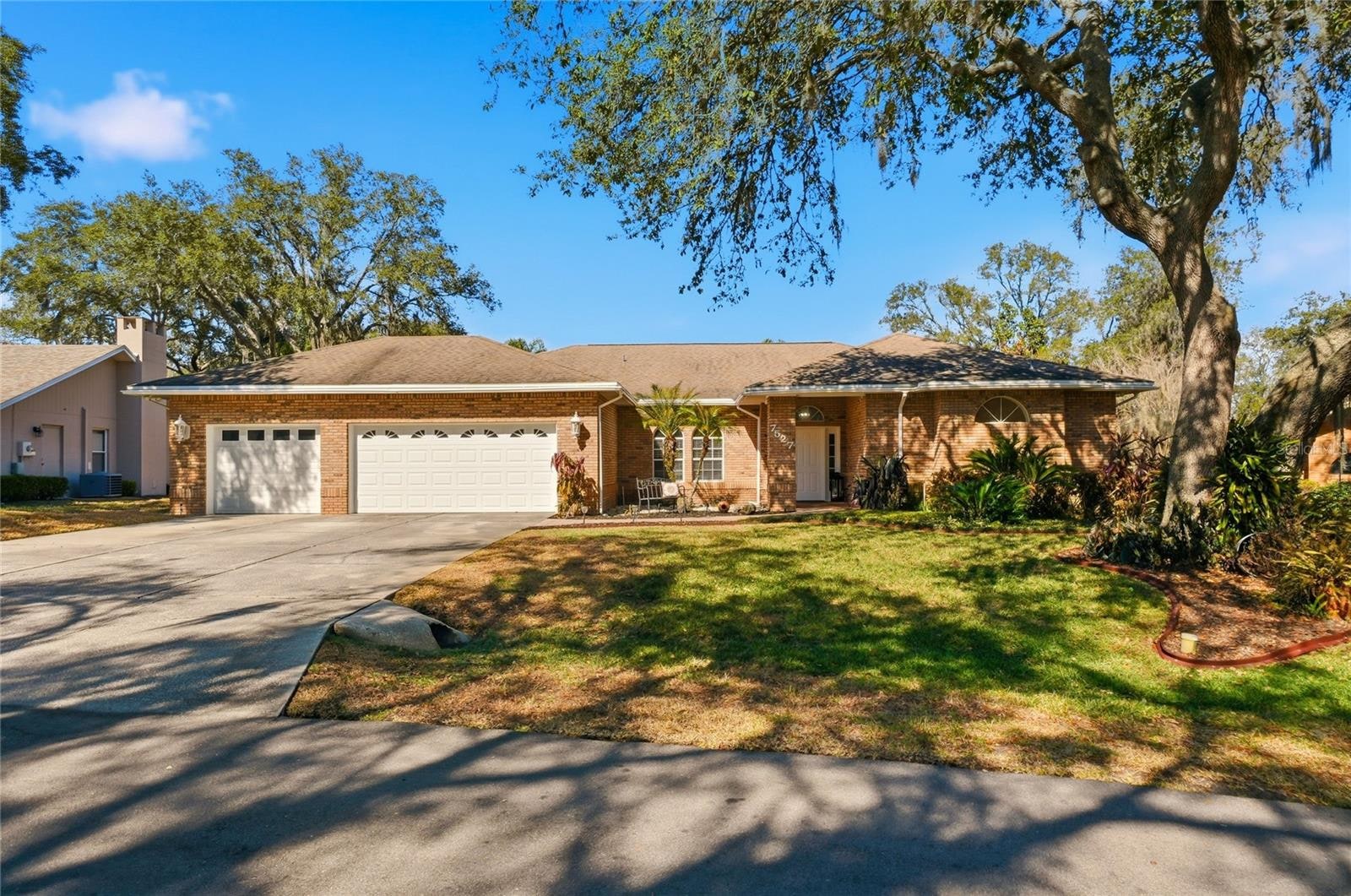 7527 Folk Way photo 1