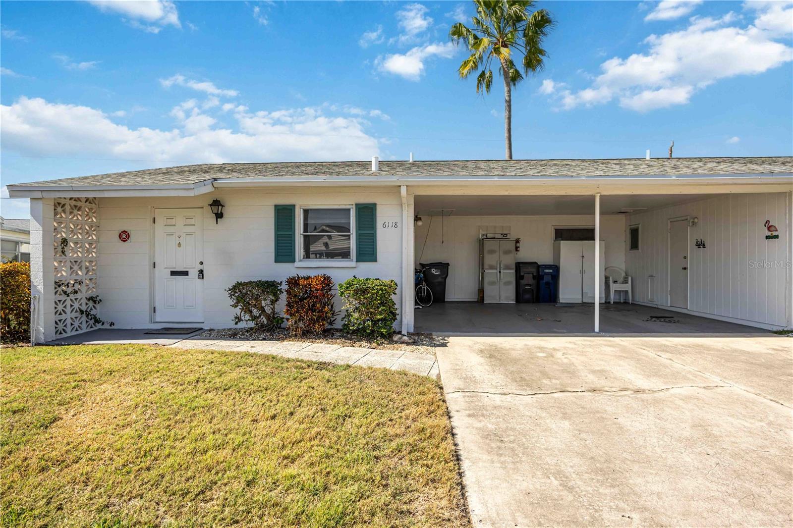 6118 Coral Way photo 1