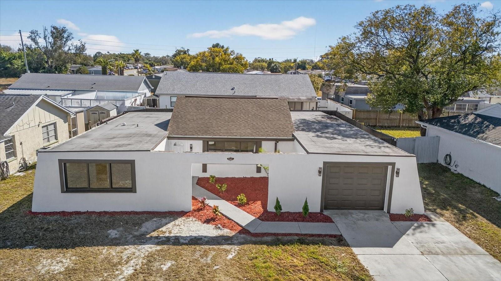 3212 Honeymoon Ln photo 1