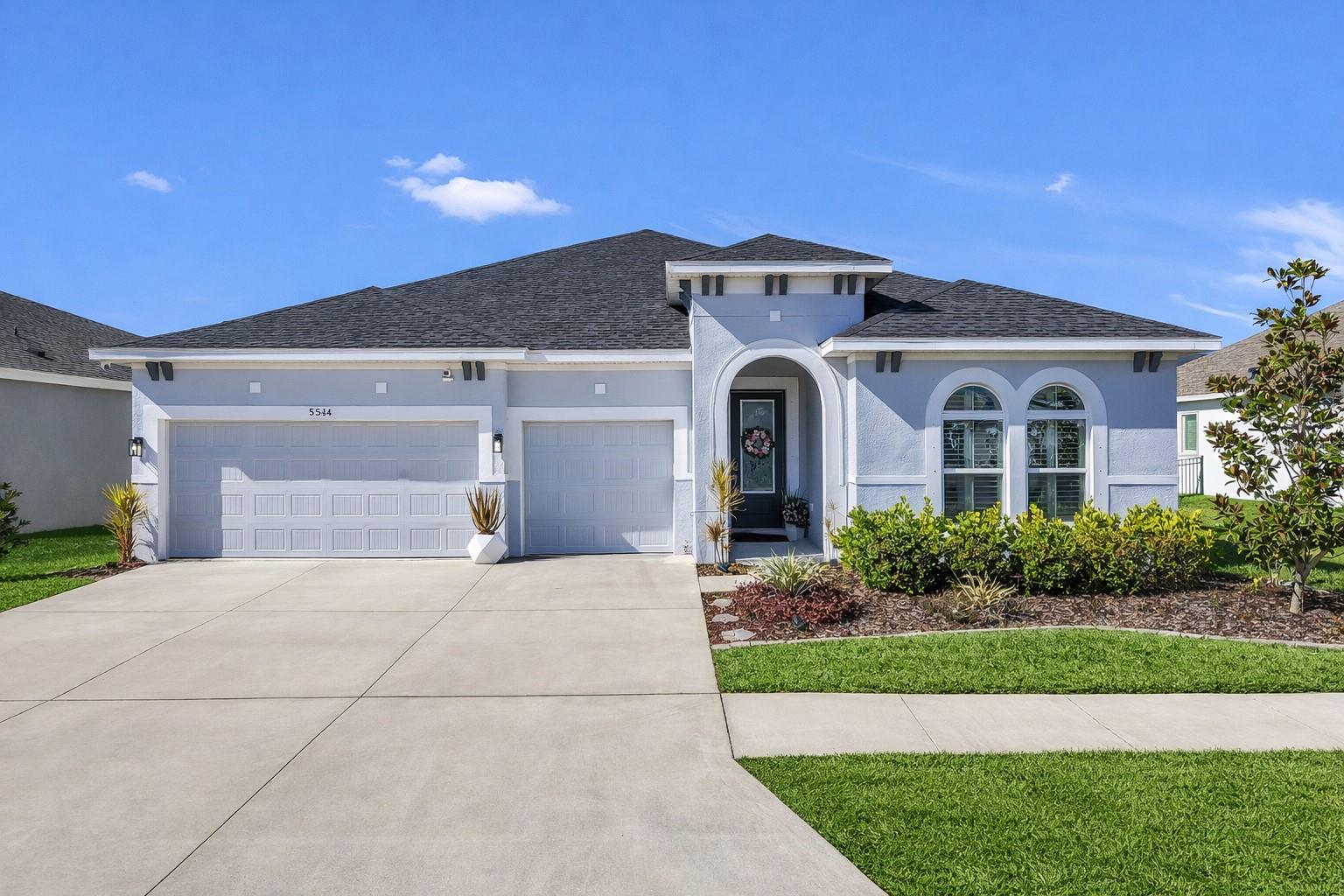 5514 Limelight Dr photo 1