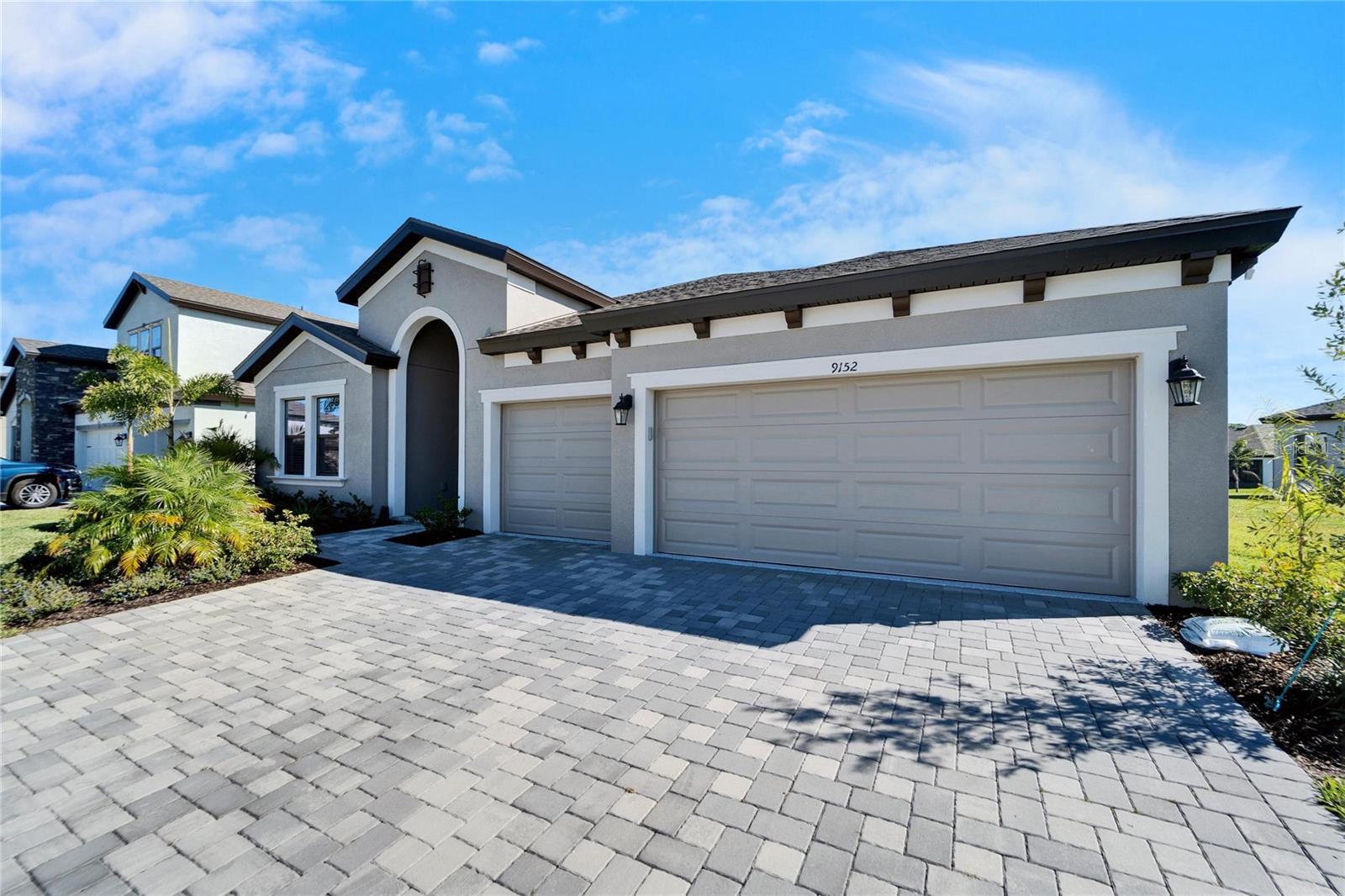 9152 Warm Springs Cir photo 1