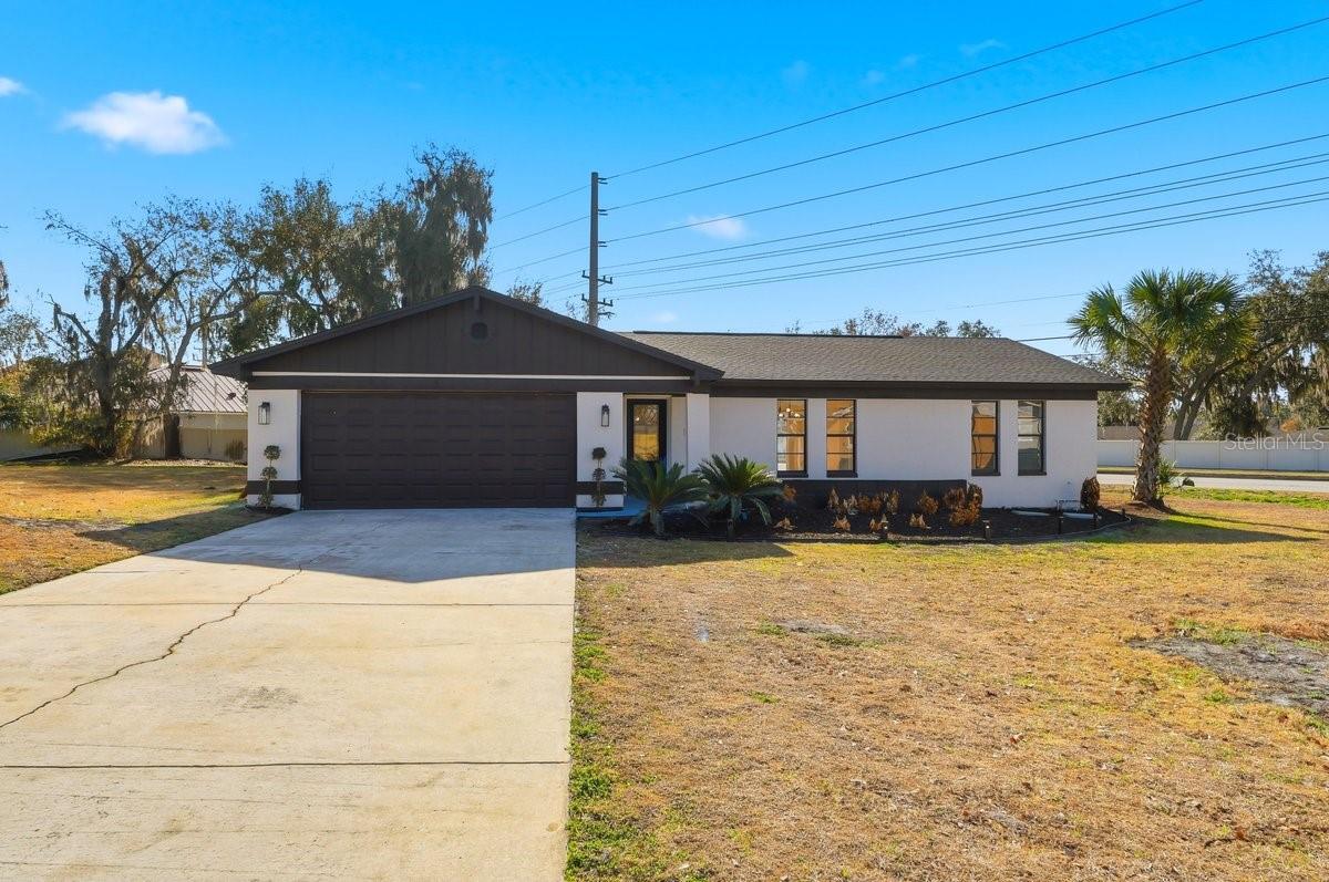 6134 Christina Dr E photo 1
