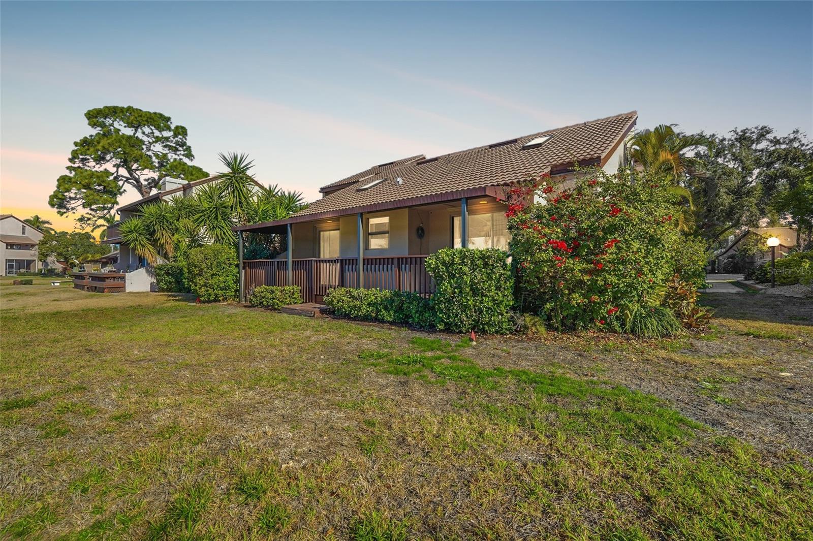 1310 Pelican Creek Xing photo 1