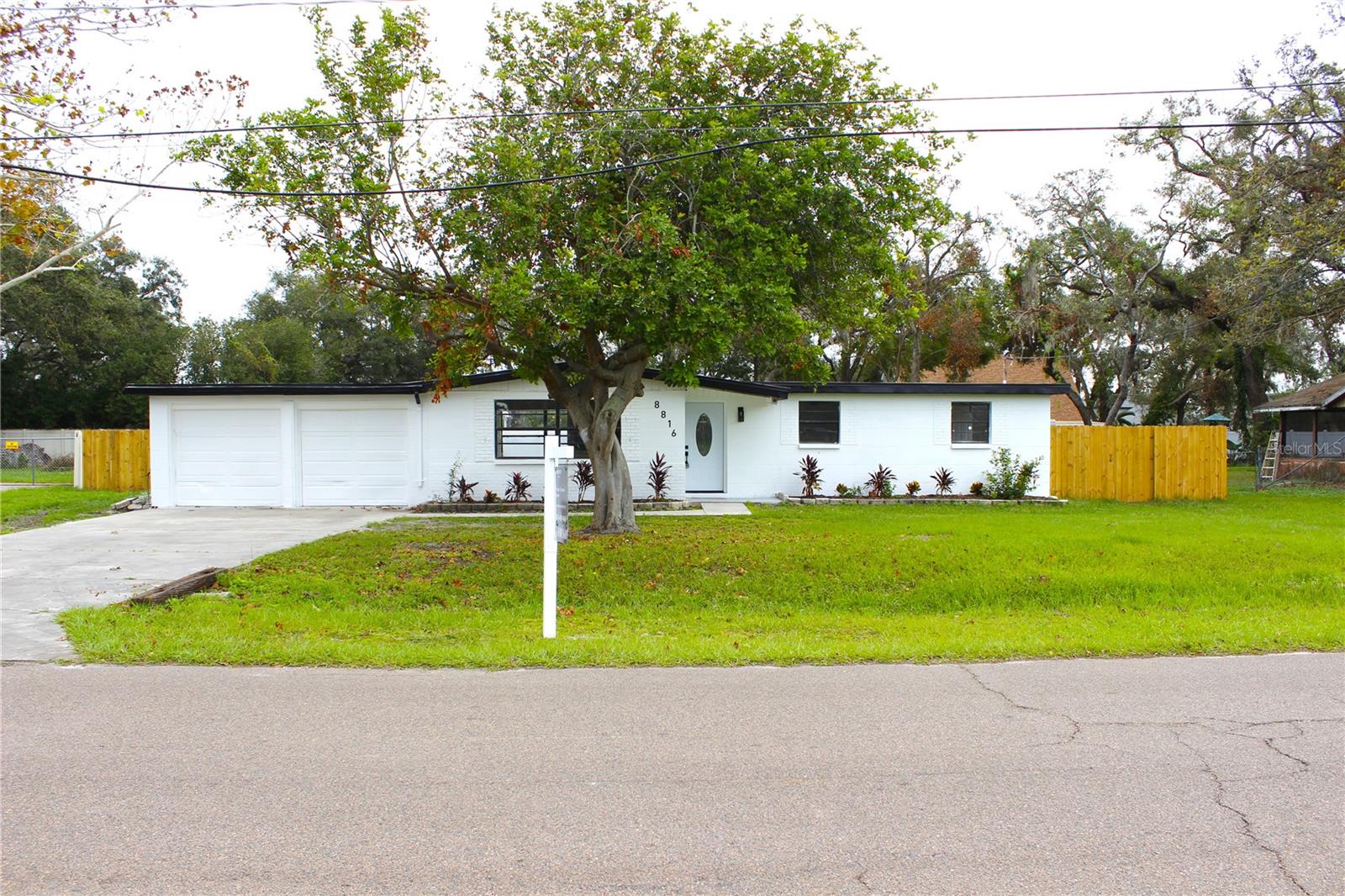 8816 Ashman Rd photo 1