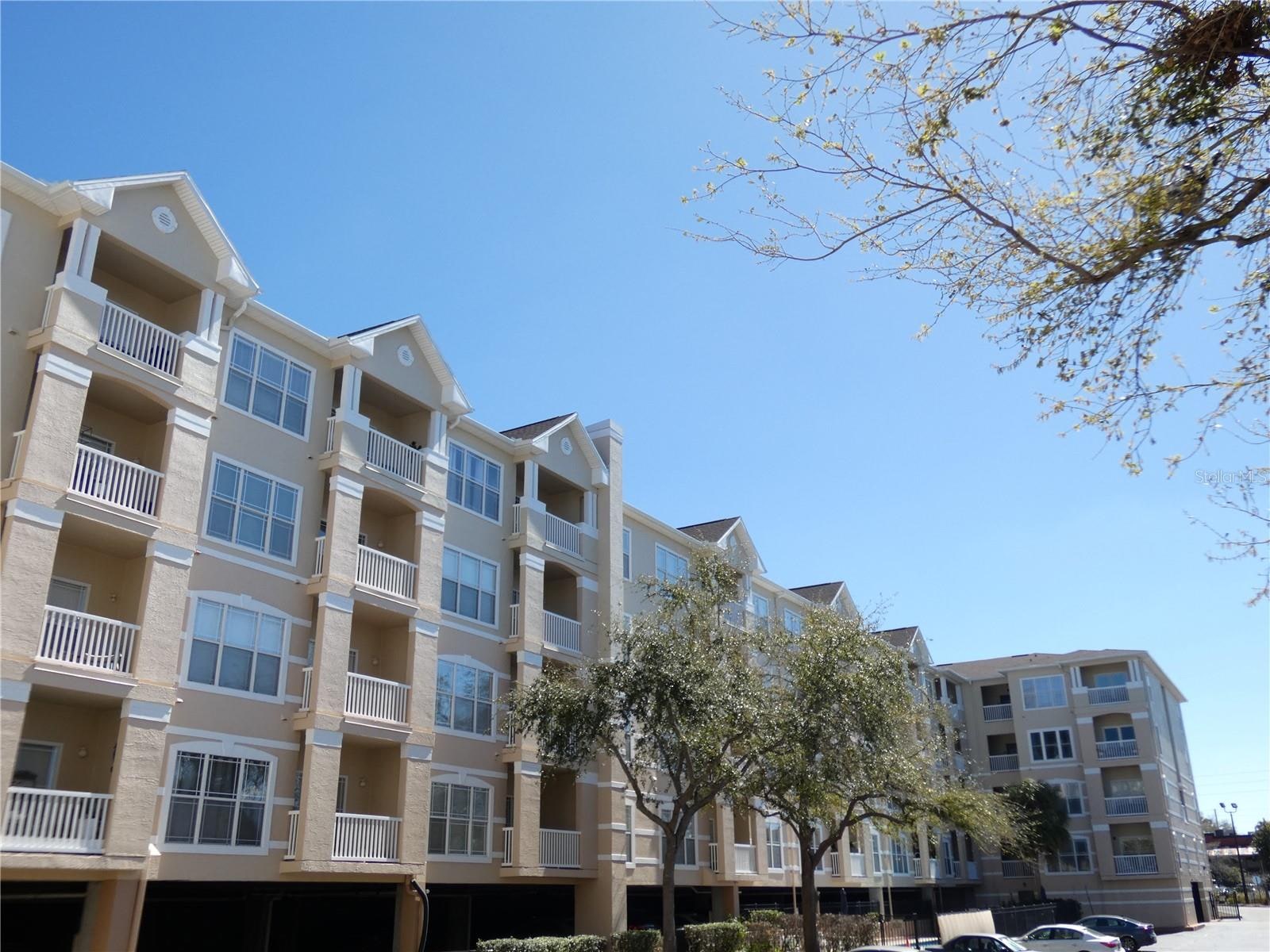 1216 S Missouri Ave #209 photo 1