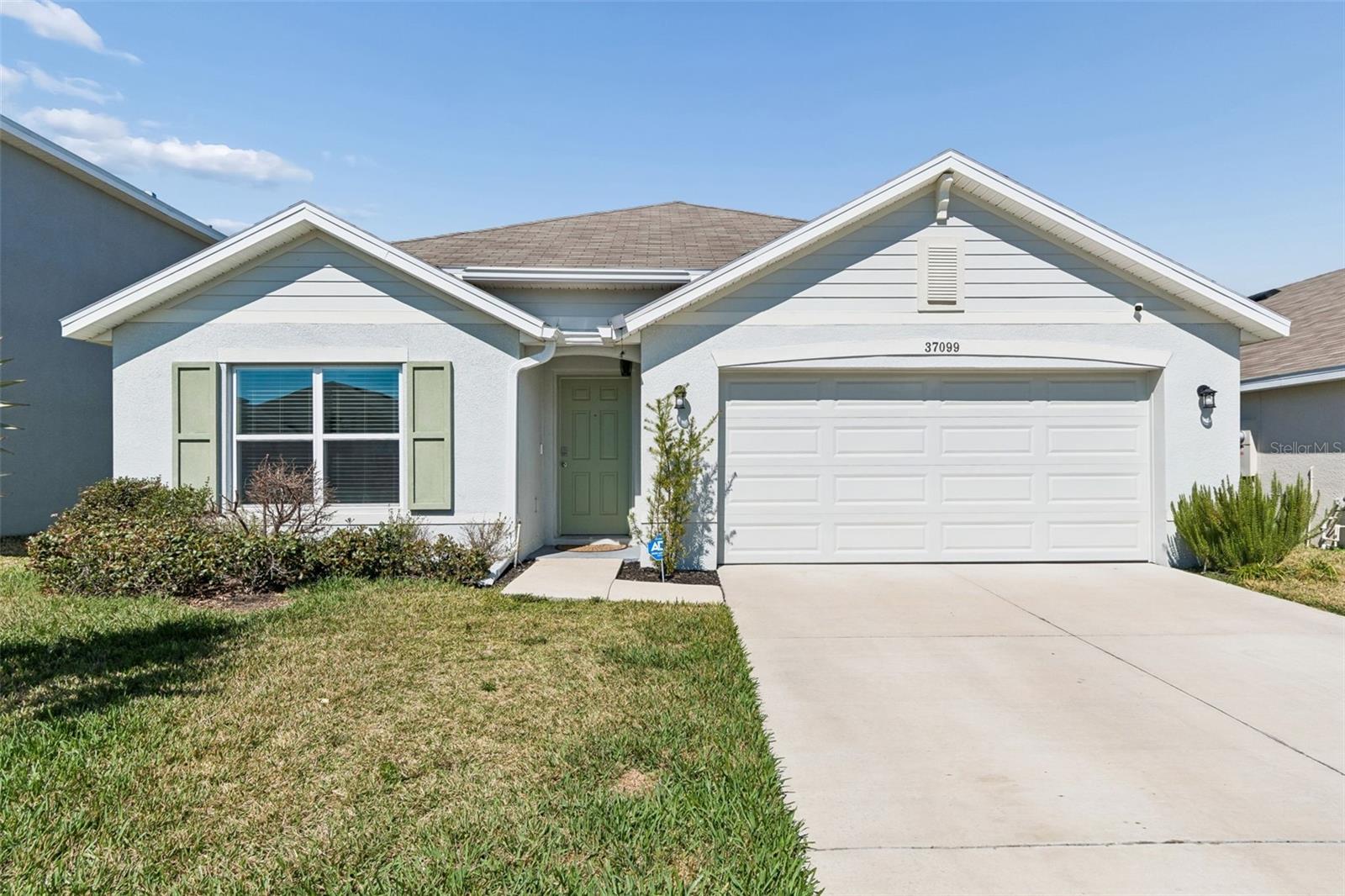 37099 Goffaux Loop photo 1