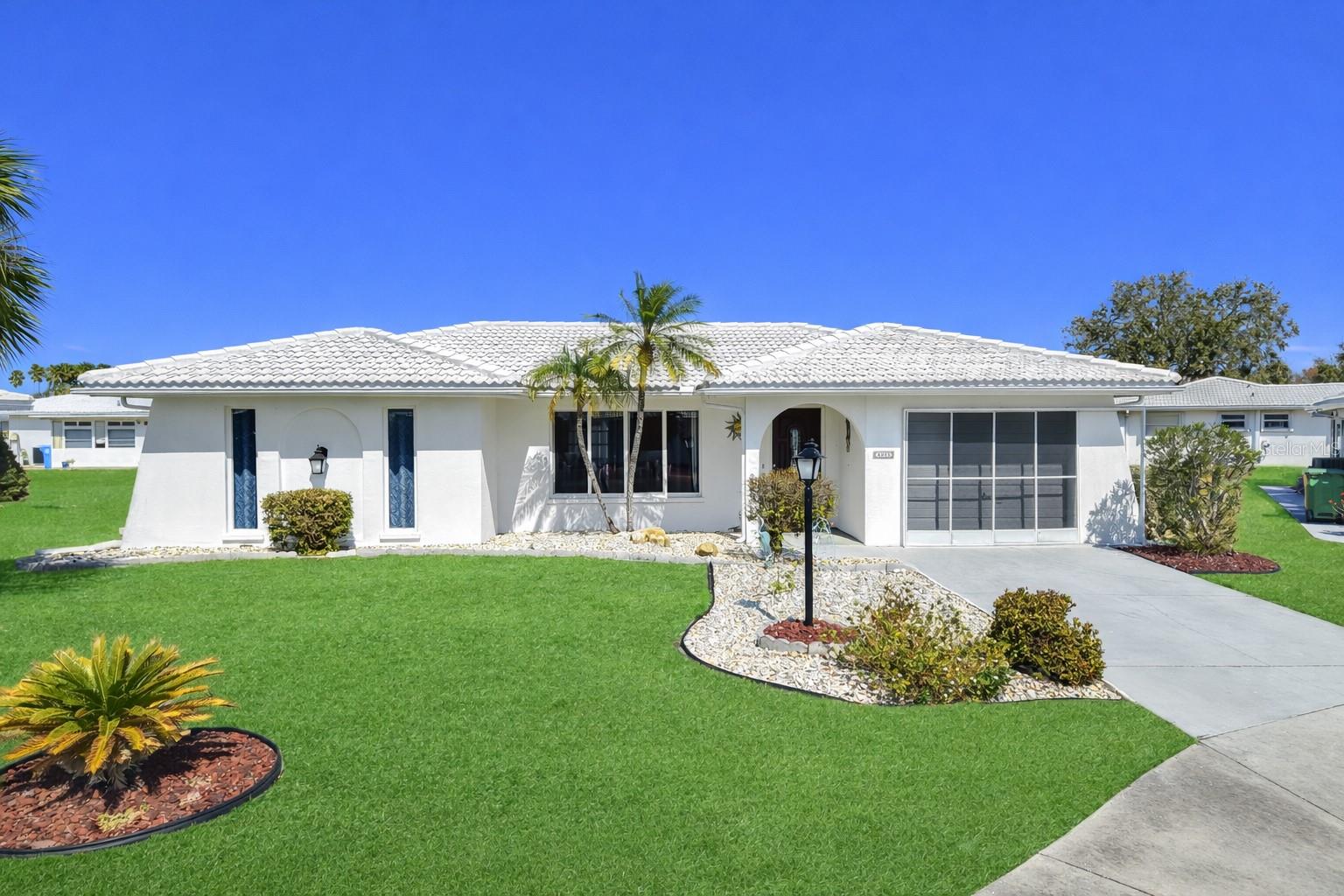 4005 Palm CT photo 1