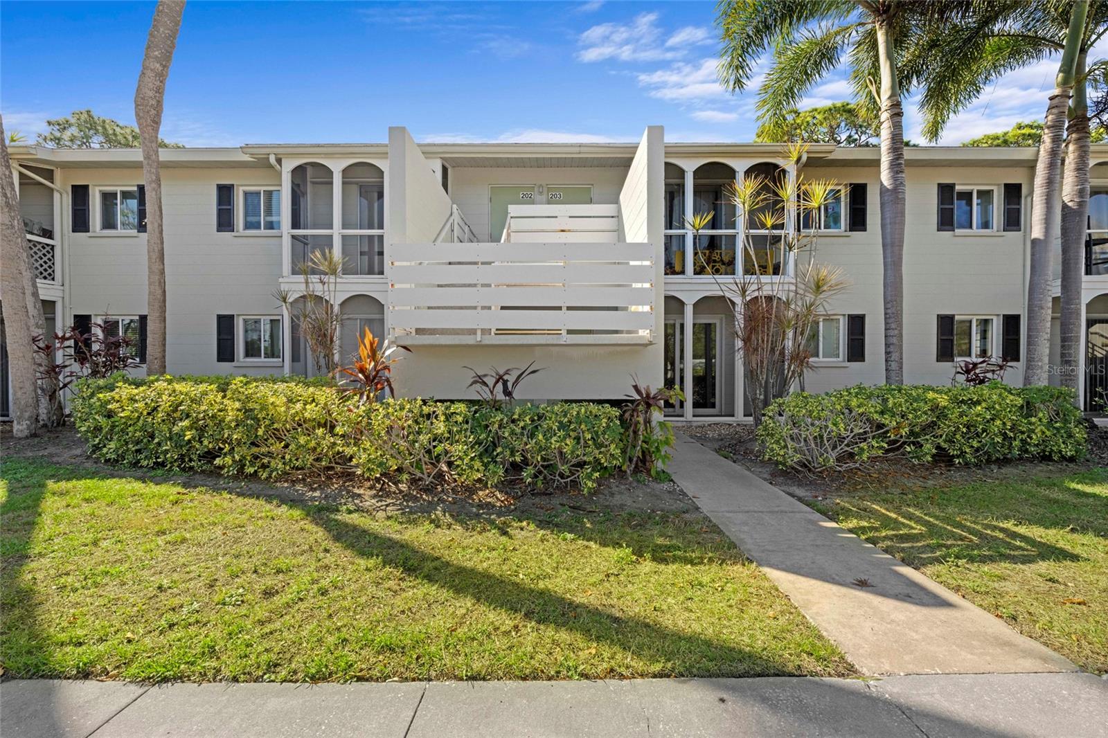 2304 Ringling Blvd #103 photo 1