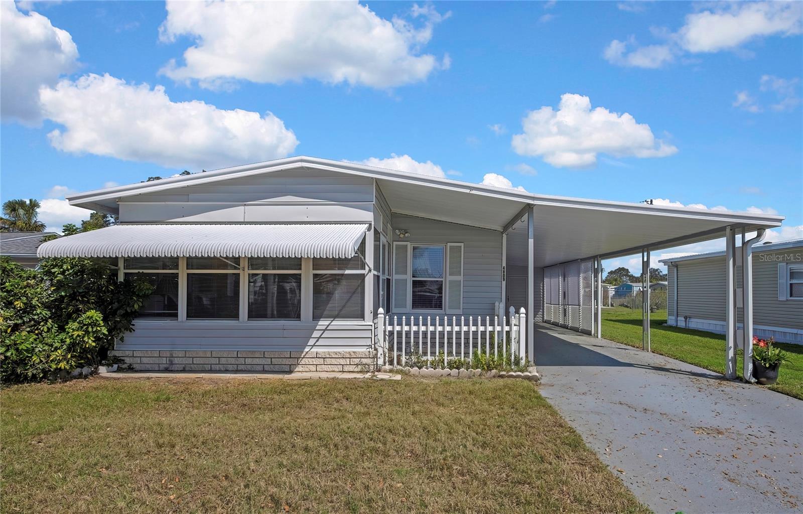 4809 Empress Ln photo 1
