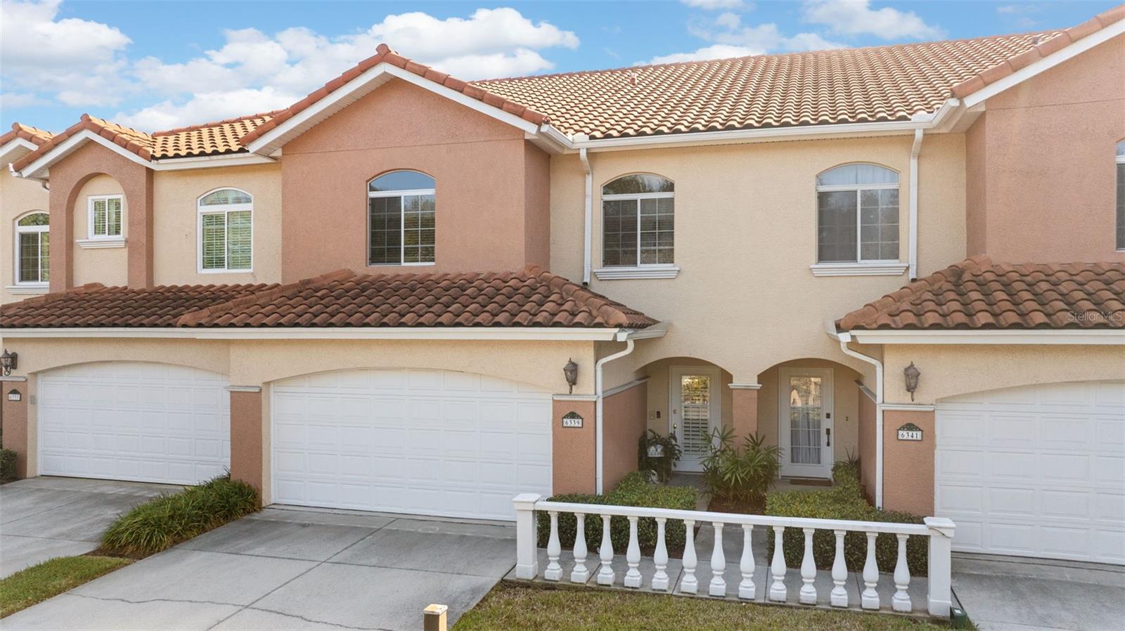 6339 Vista Verde Dr E photo 1