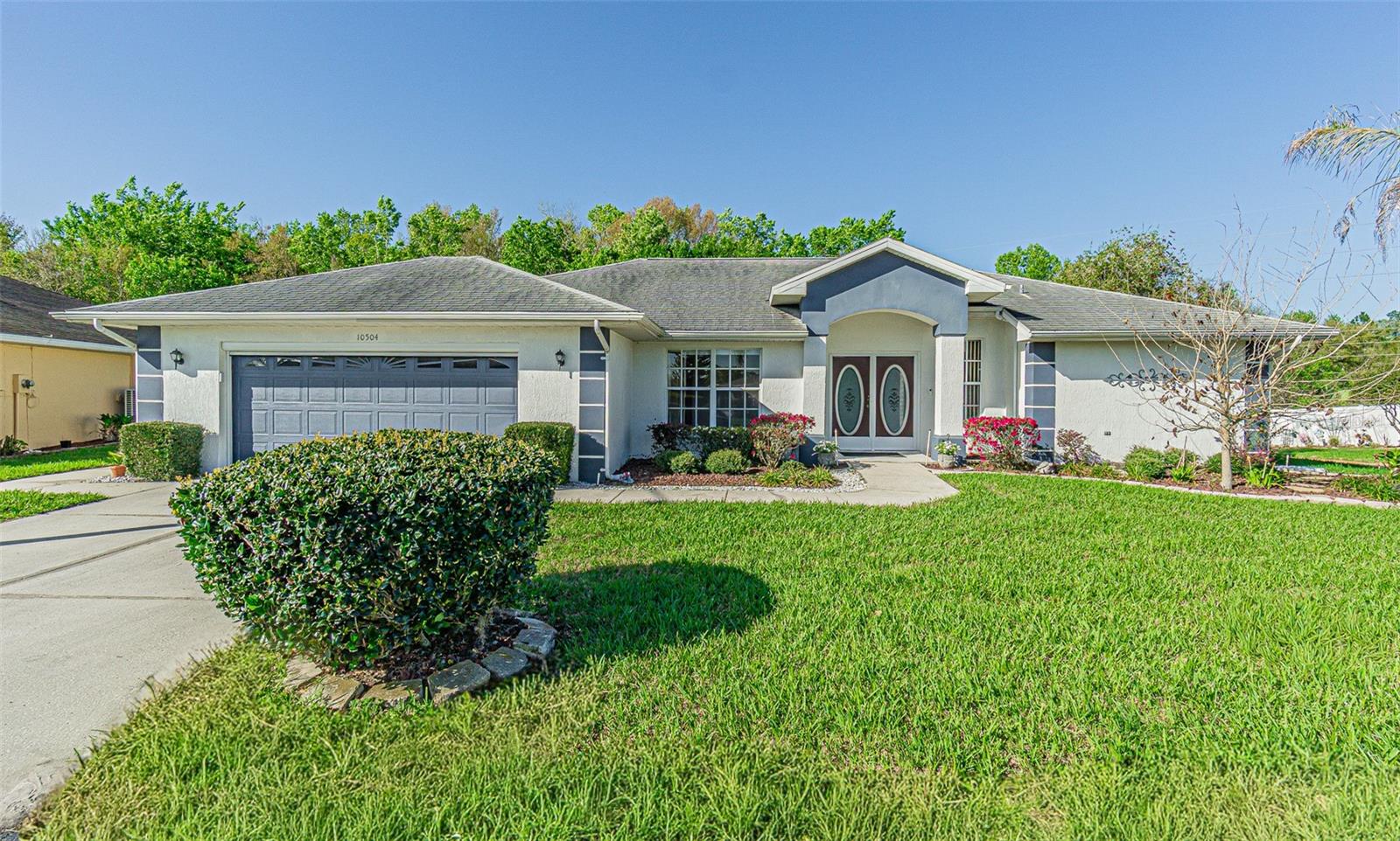 10504 Moshie Ln photo 1