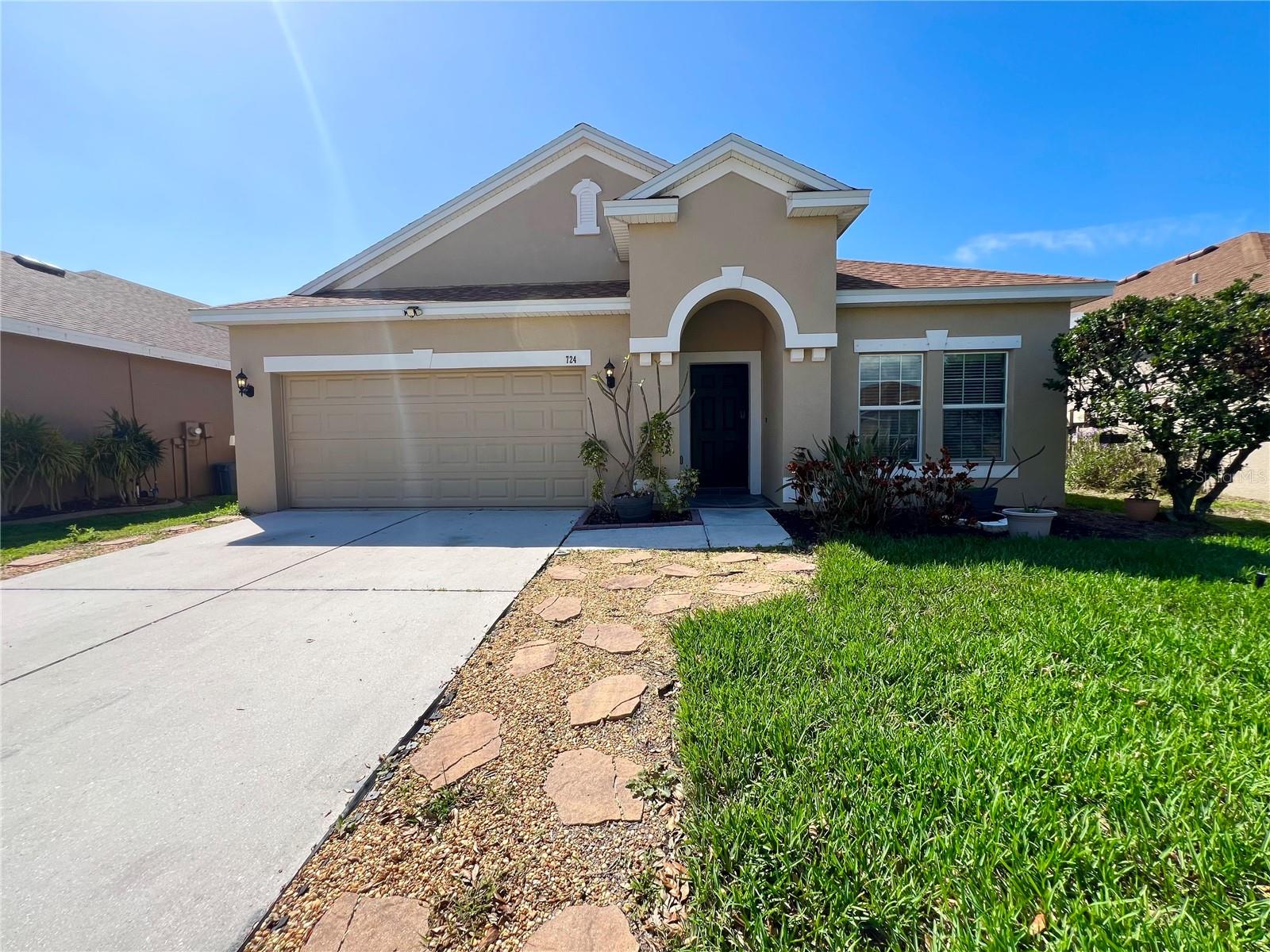 724 Parker Den Dr photo 1