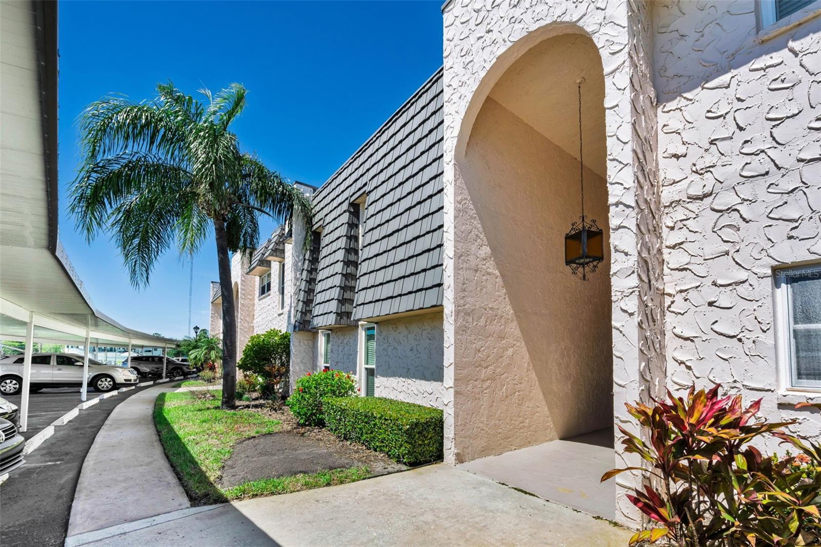 219 Elmwood Cir #219 photo 1