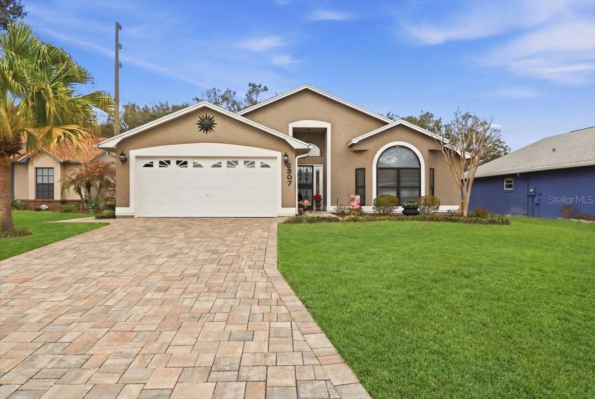6307 Egret Dr photo 1