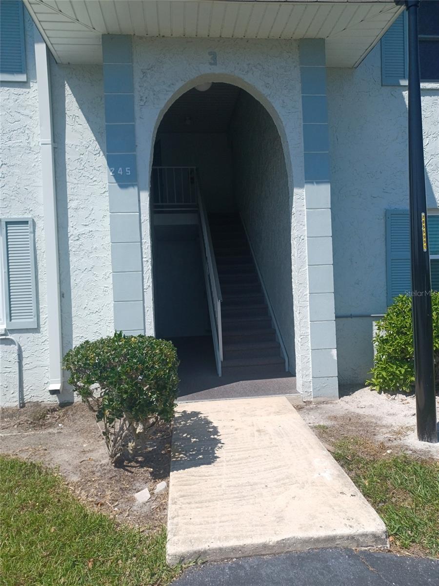 245 S McMullen Booth Rd #17 photo 1