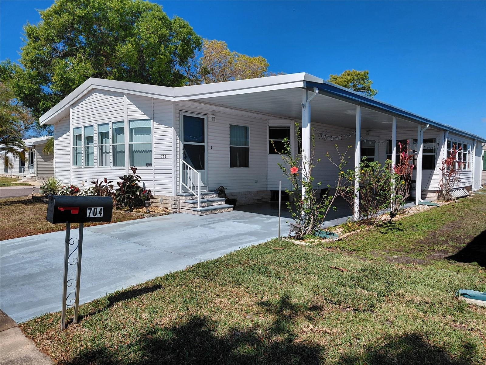 1001 Starkey Rd #704 photo 1