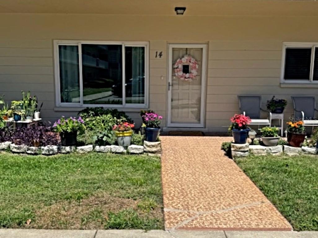 2262 Swedish Dr #14 photo 1