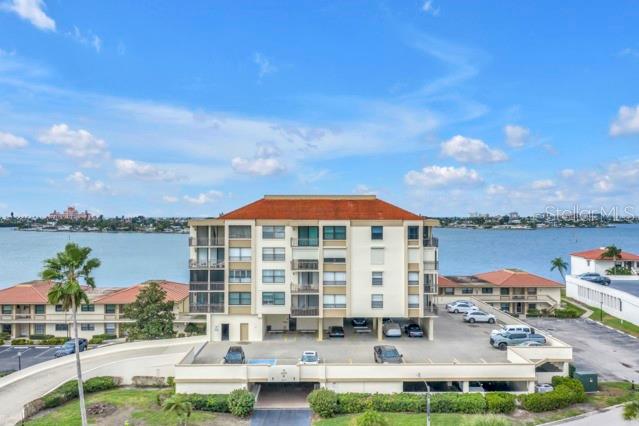 6279 Sun Blvd #304 photo 1