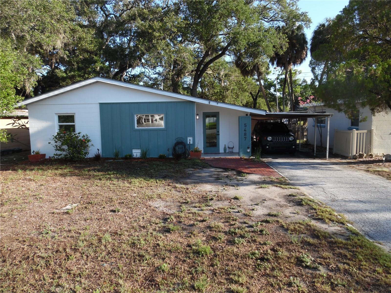 5487 70th Way N photo 1