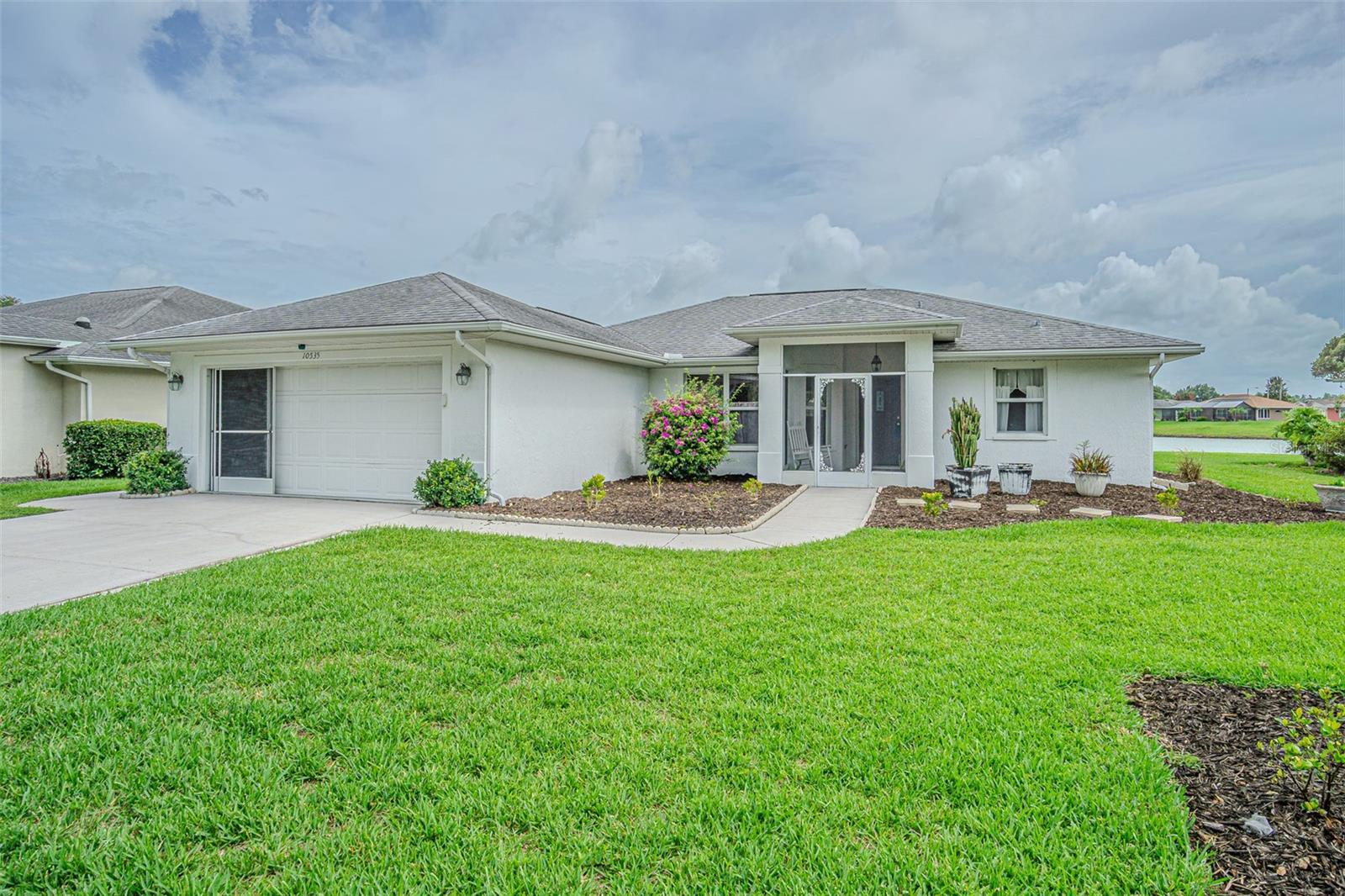 10535 Moshie Ln photo 1