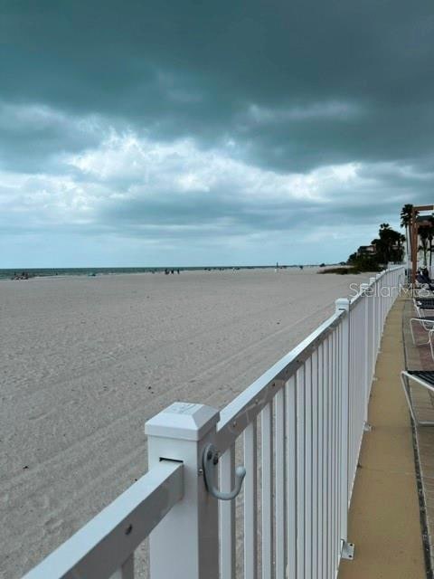 17920 Gulf Blvd #502 photo 1