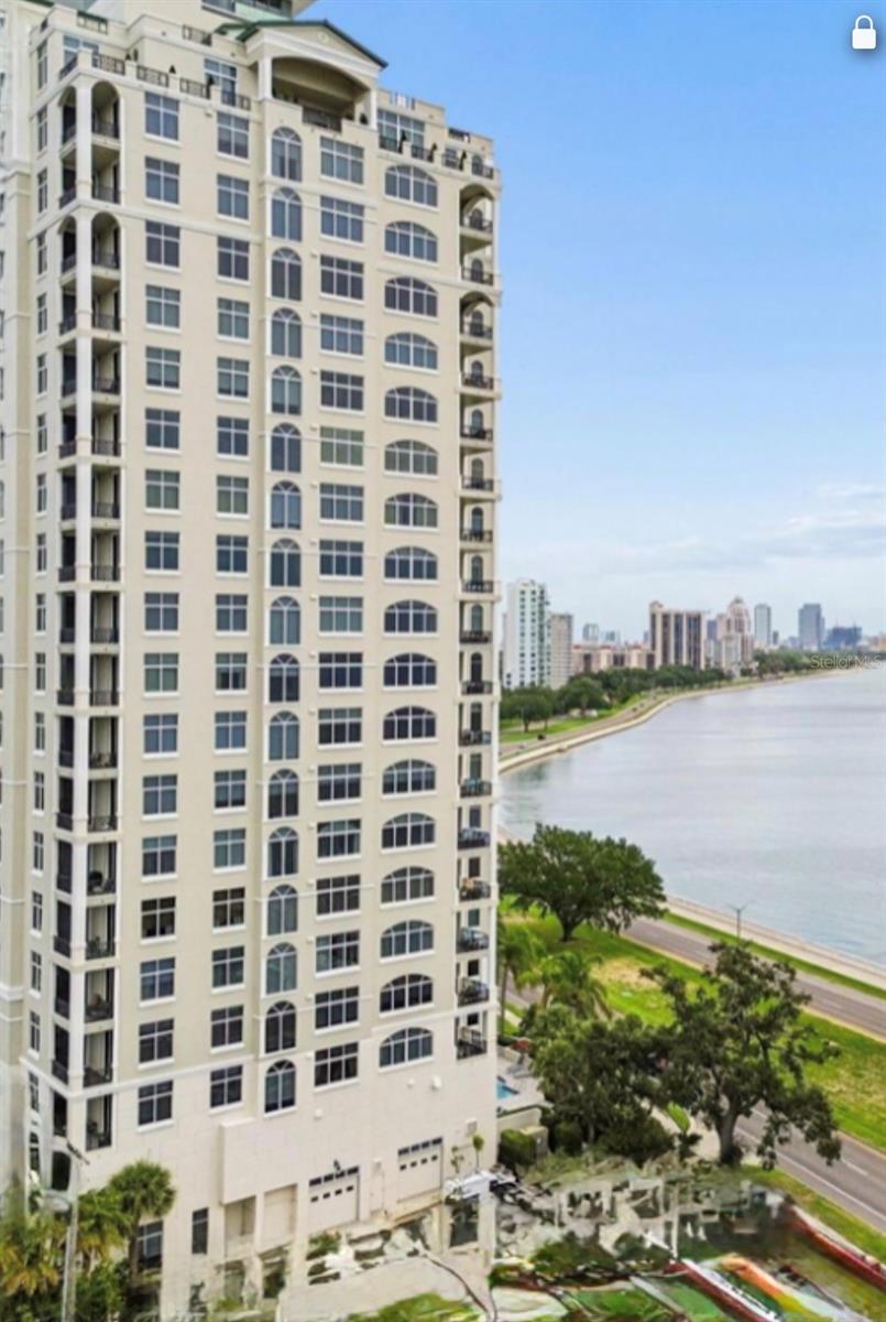 3203 Bayshore Blvd #1202 photo 1