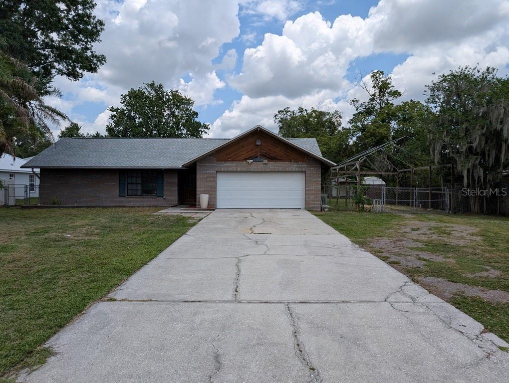 11122 Hannaway Dr photo 1