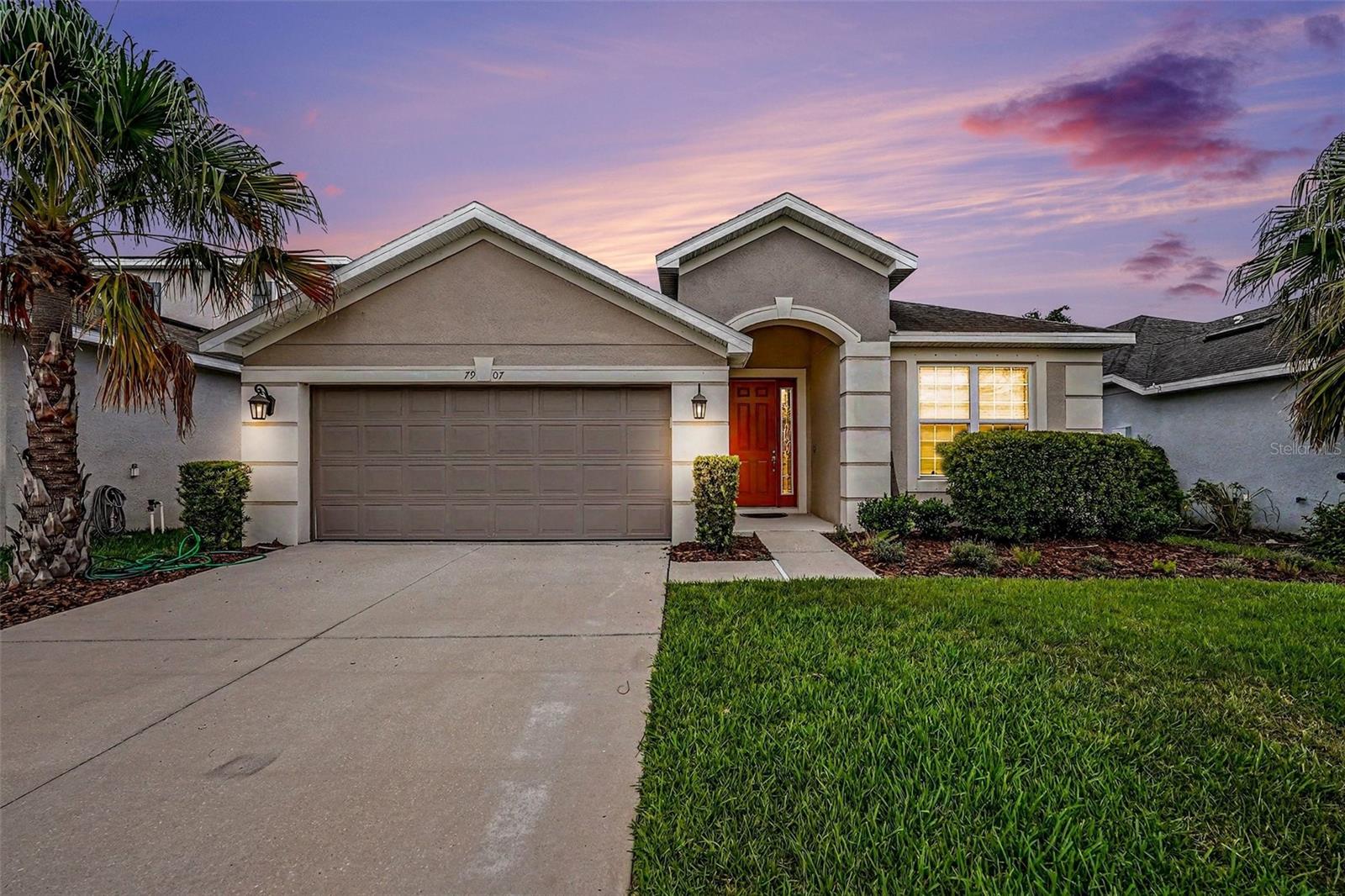 7907 Silver Clover CT photo 1