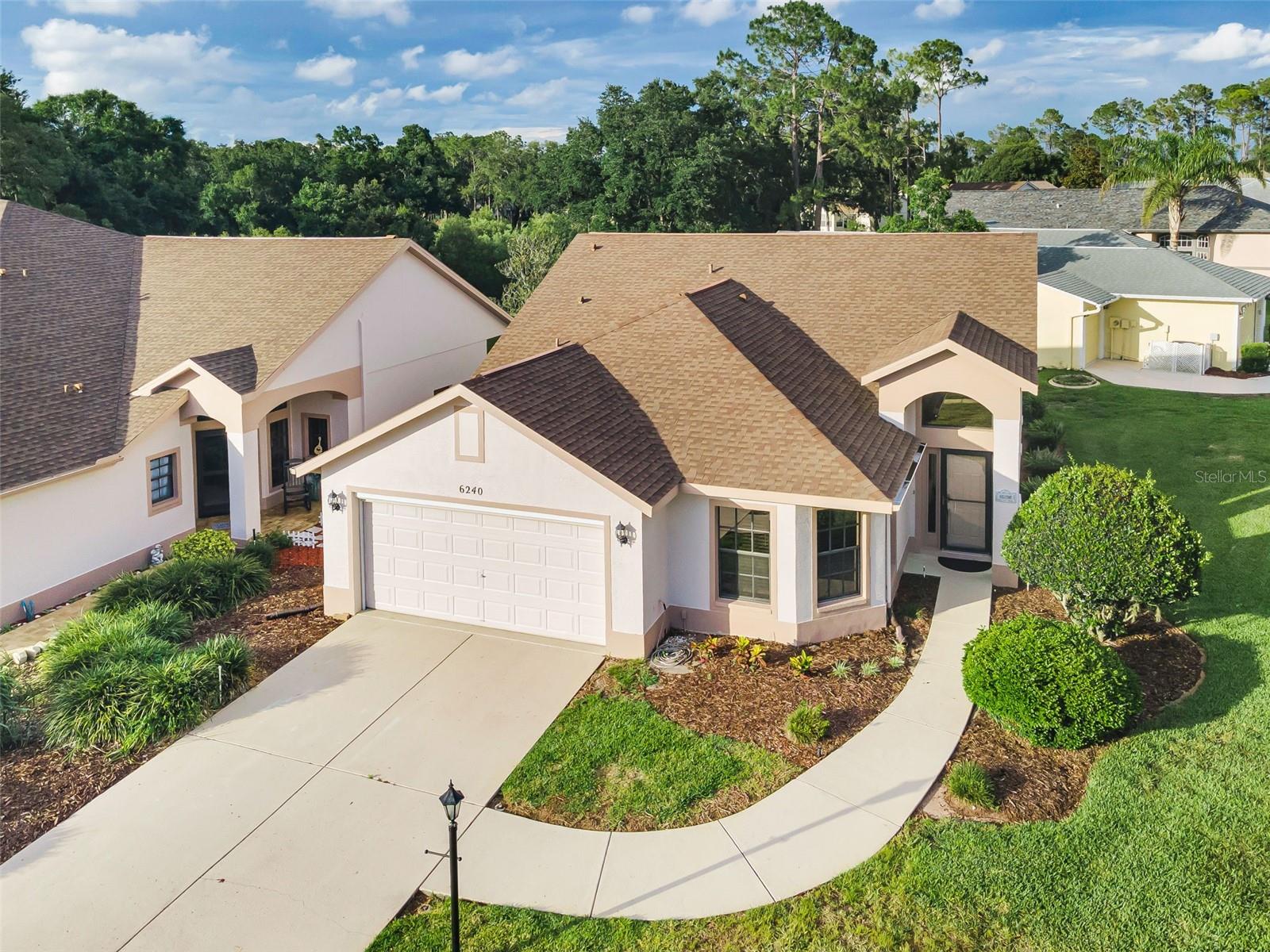 6240 Fairskies Dr photo 1