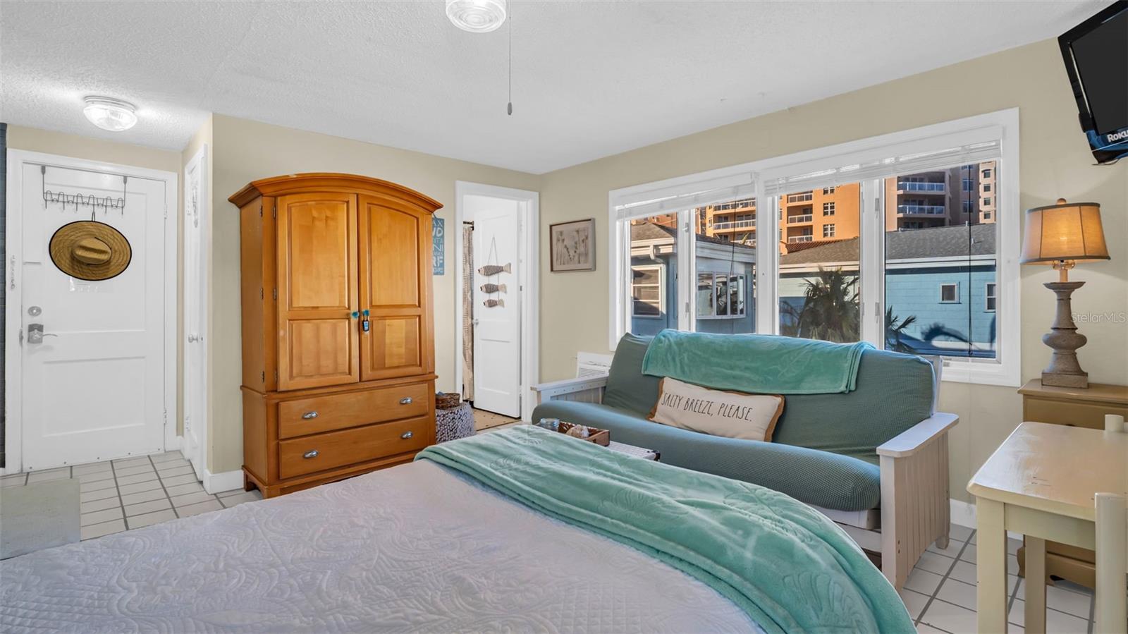 483 E Shore Dr #D4 photo 1