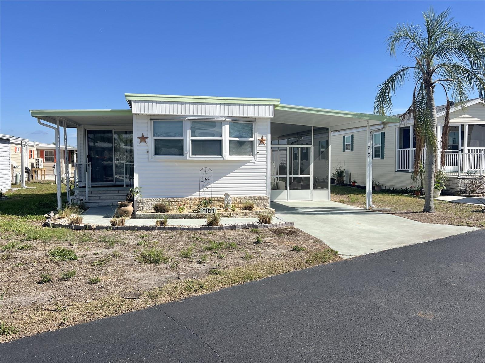 7167 Mount Hawthorne Rd NE #591 photo 1
