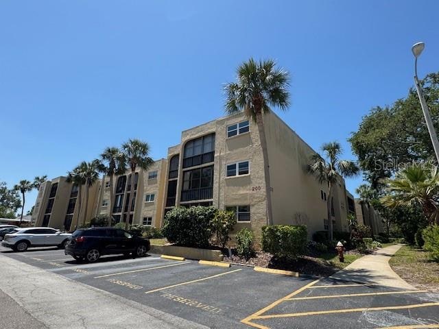 11485 Oakhurst Rd #319 photo 1
